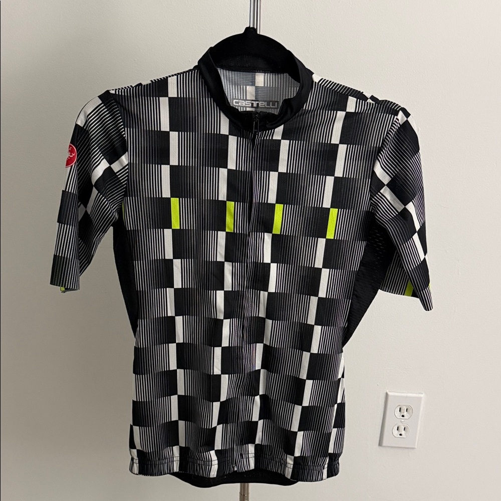Castelli women’s cycling jersey